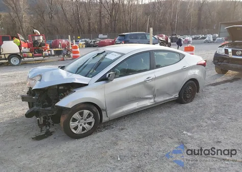 2016 Hyundai Elantra Se z USA, uszkodzony, nr VIN 5NPDH4AE6GH691236